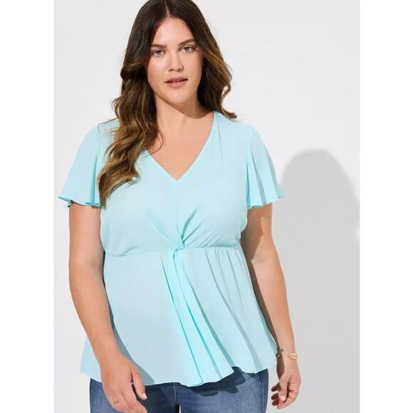 Torrid's Women's Plus Size Light Blue Georgette Twist Front Blouse - Size 2 (2X) - Picture 1 of 9